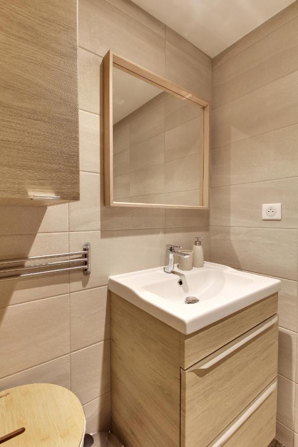 Appartement Cosy, Confortable Et Idealement Situe Lyon Bagian luar foto