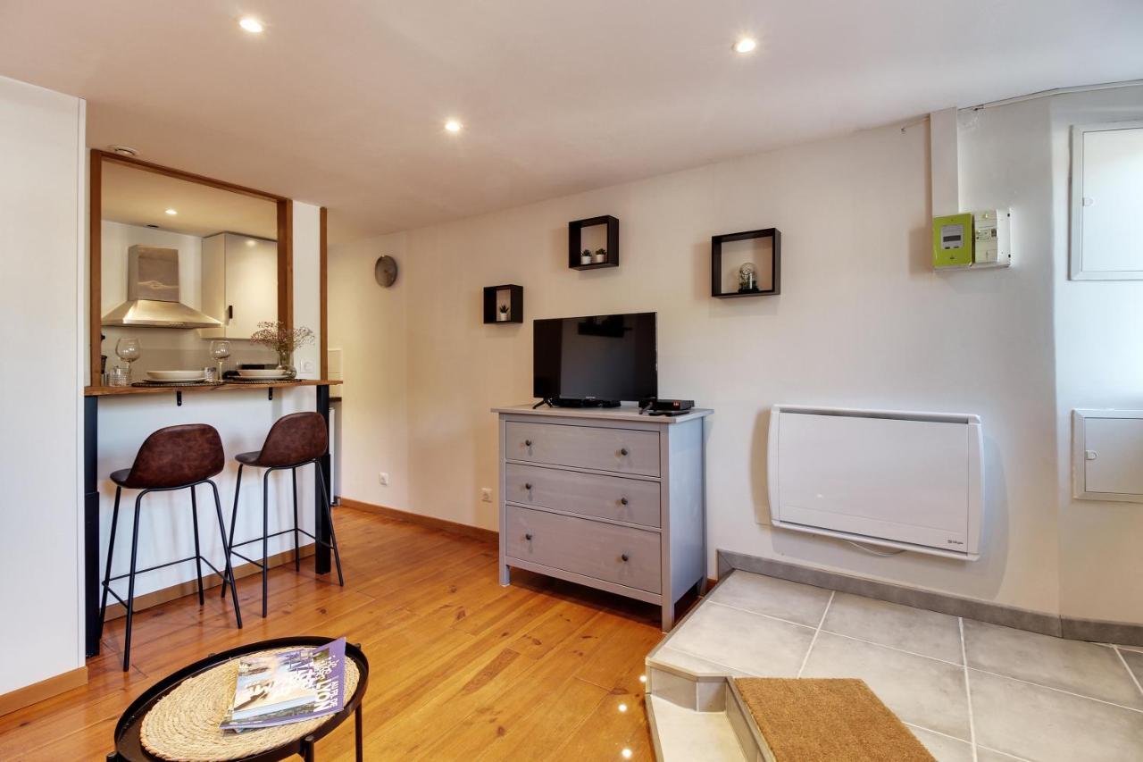 Appartement Cosy, Confortable Et Idealement Situe Lyon Bagian luar foto