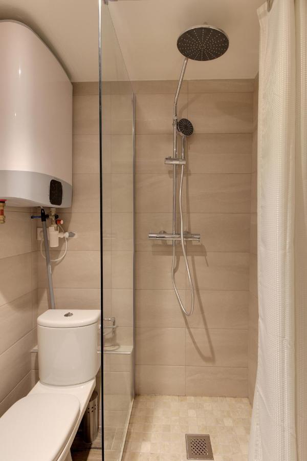 Appartement Cosy, Confortable Et Idealement Situe Lyon Bagian luar foto